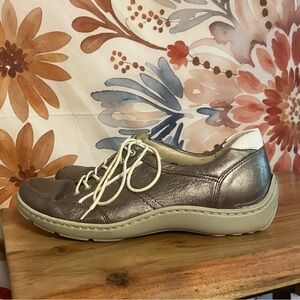 Waldlaufer US 6/UK 3.5 Rose Gold Pro Aktiv Metallic Leather Lace Up Fall Shoes